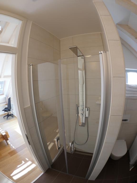 Haus "Zum Schwarzen Stiefel" Appartement Bamberg Buitenkant foto